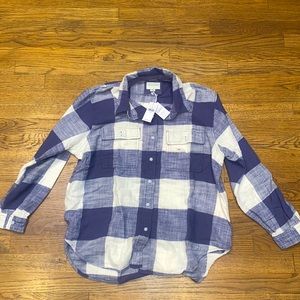 American Eagle flannel blue and white size M